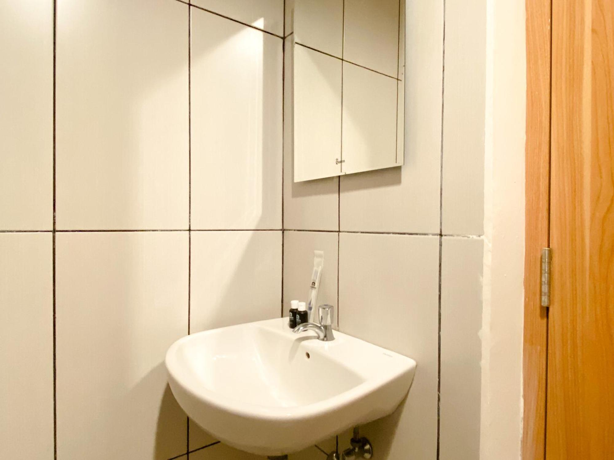 Modern At Grand Kamala Lagoon By Travelio