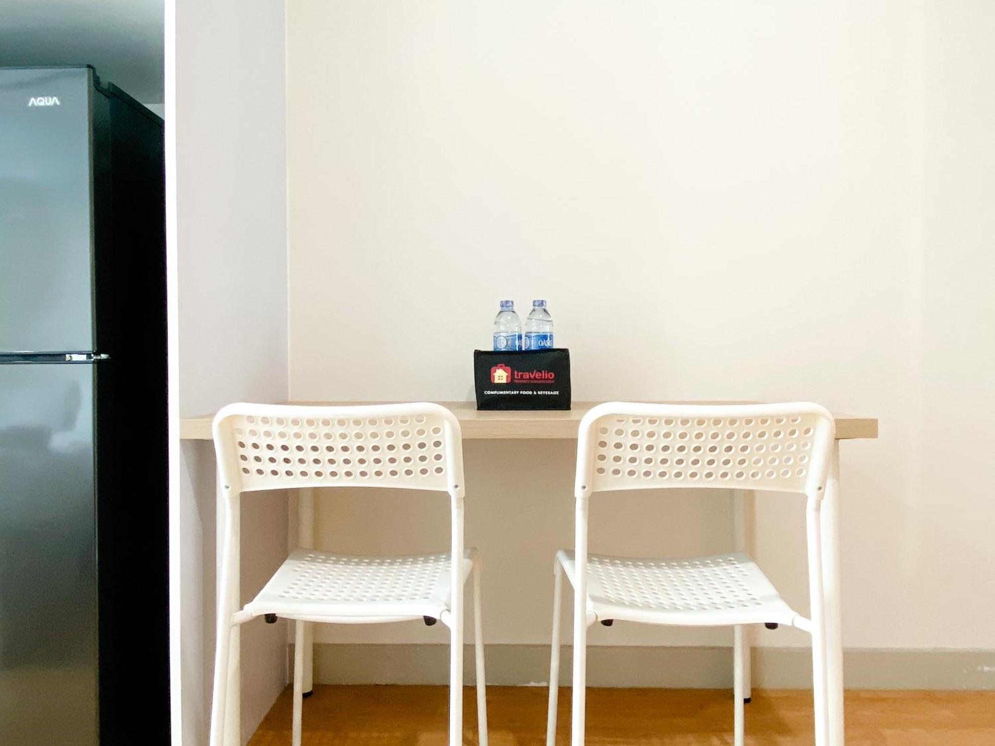 Modern At Grand Kamala Lagoon By Travelio Apartemen *